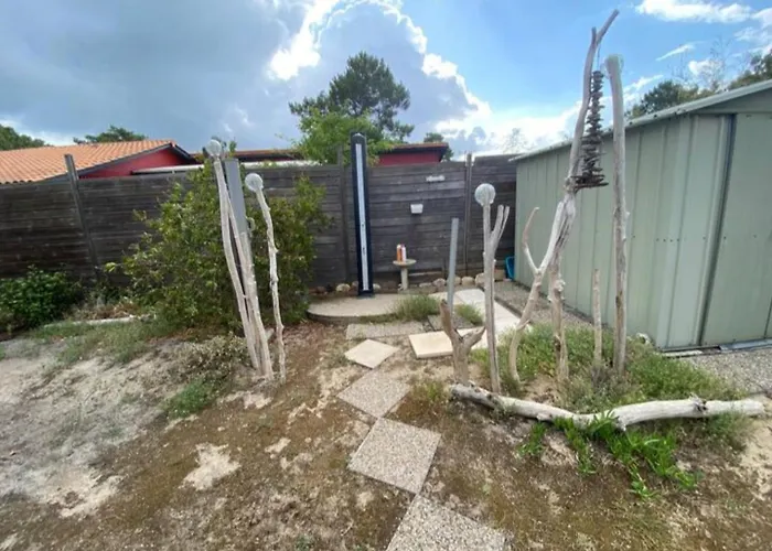 Monta Nocleg ze śniadaniem *